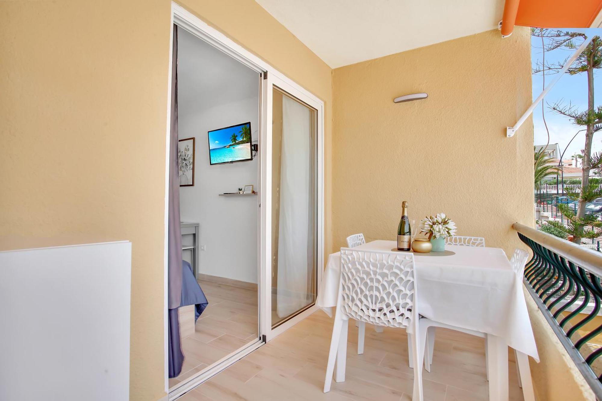 Nice Studio Bart 50 Meters From Playa Las Vistas Arona  Exteriör bild
